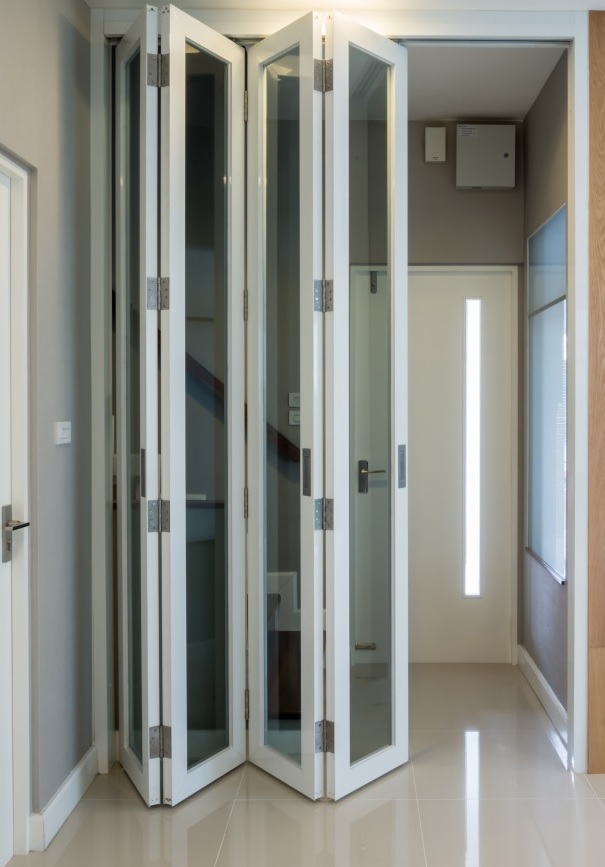 bifold door Brentford, Kew Bridge, TW8